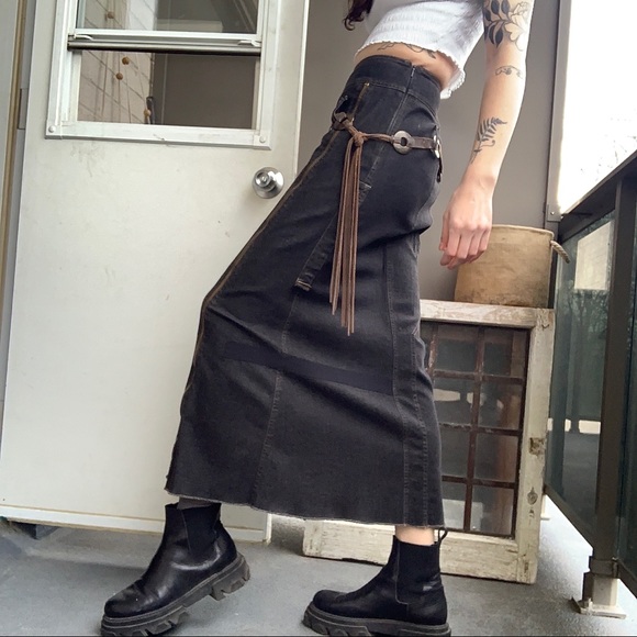 Vintage Denim Hugh Rise Maxi Skirt & Fringe Belt - Picture 2 of 3
